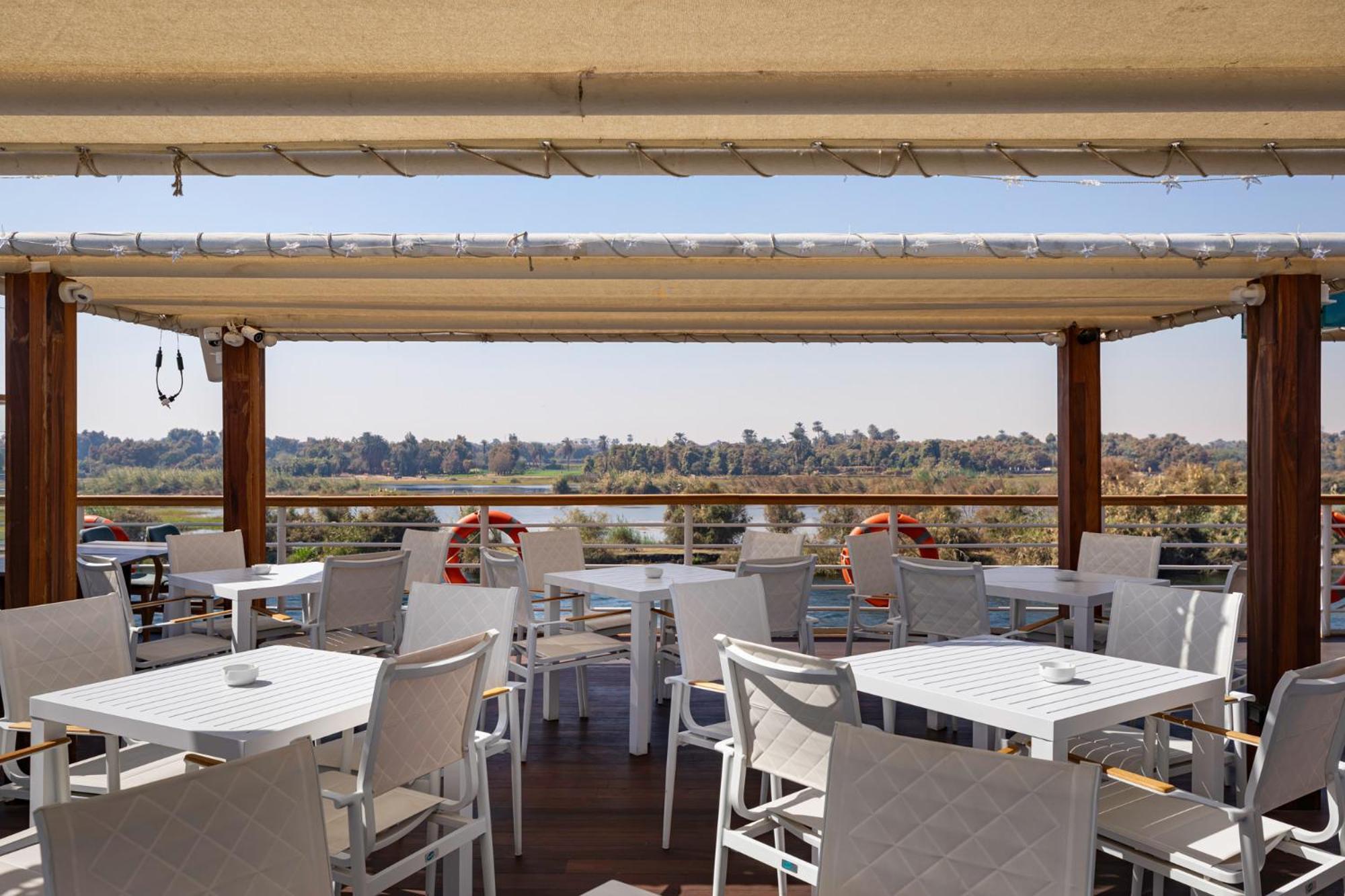 Tia Boutique Nile Cruise - Every Monday From Luxor For 04 & 07 Nights - Every Friday From Aswan For 03 & 07 Nights Kültér fotó