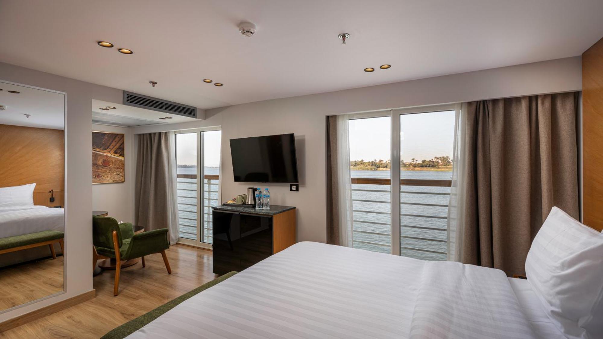 Tia Boutique Nile Cruise - Every Monday From Luxor For 04 & 07 Nights - Every Friday From Aswan For 03 & 07 Nights Kültér fotó